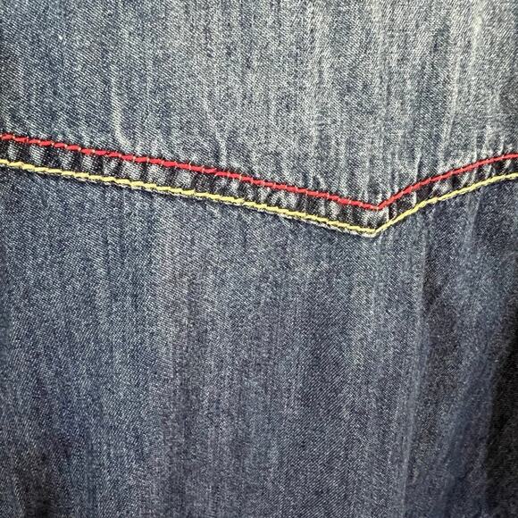 Shyanne, snap-down, sleeveless, denim, women's size XL shirt - Picture 7 of 8